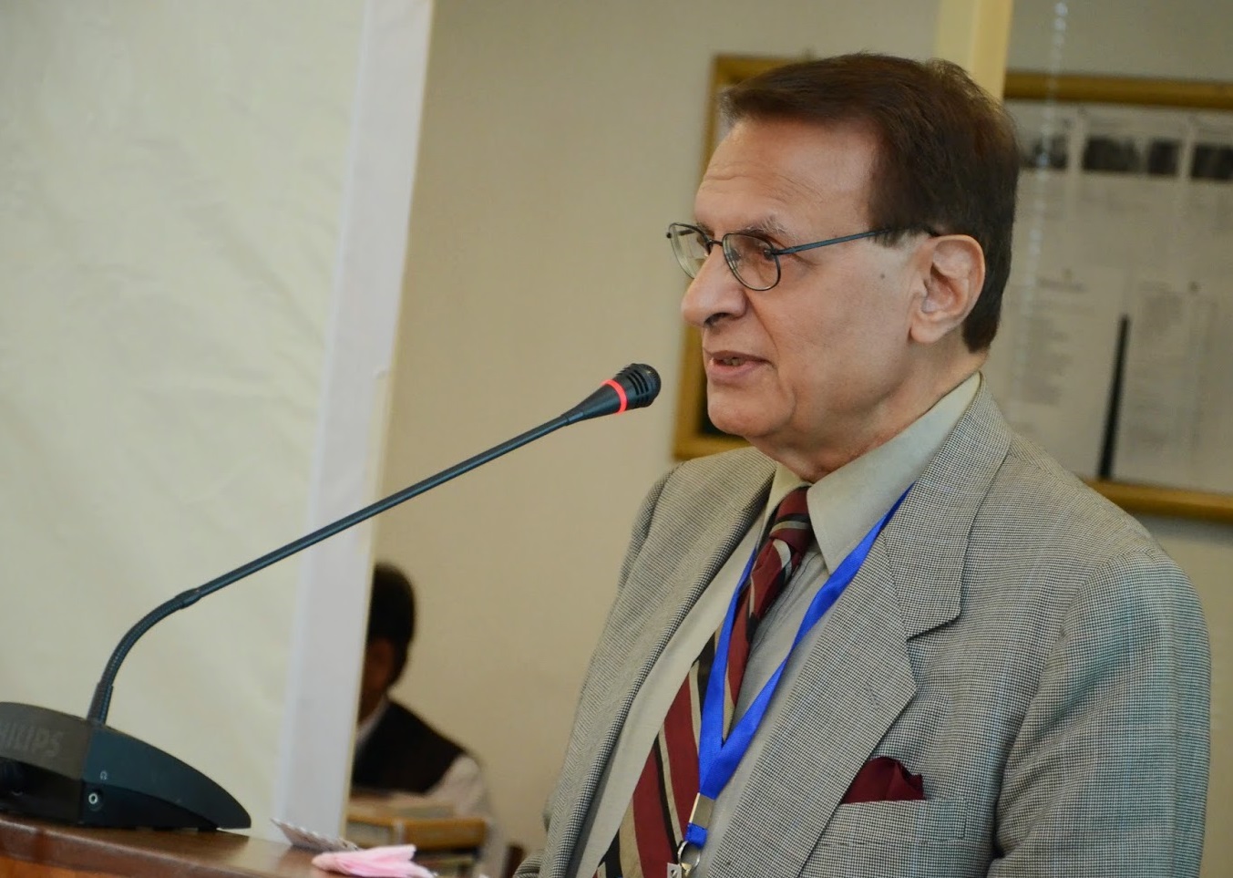 PAKISTAN FOREIGN POLICY: CHALLENGES & OPPORTUNITIES